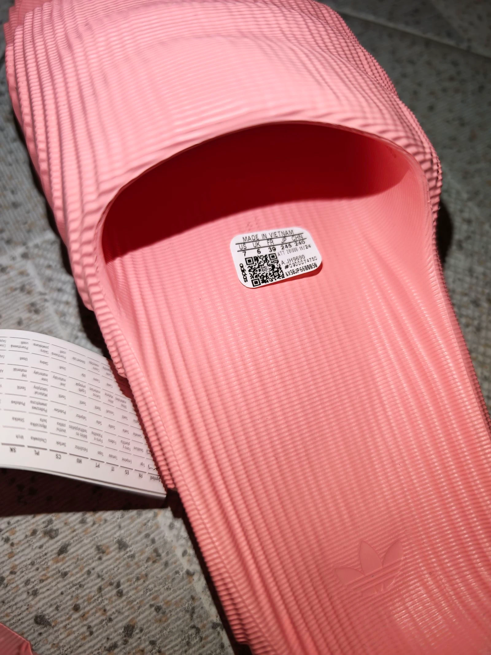 Chanclas Adidas Adilette 22 talla 39 – photo 4